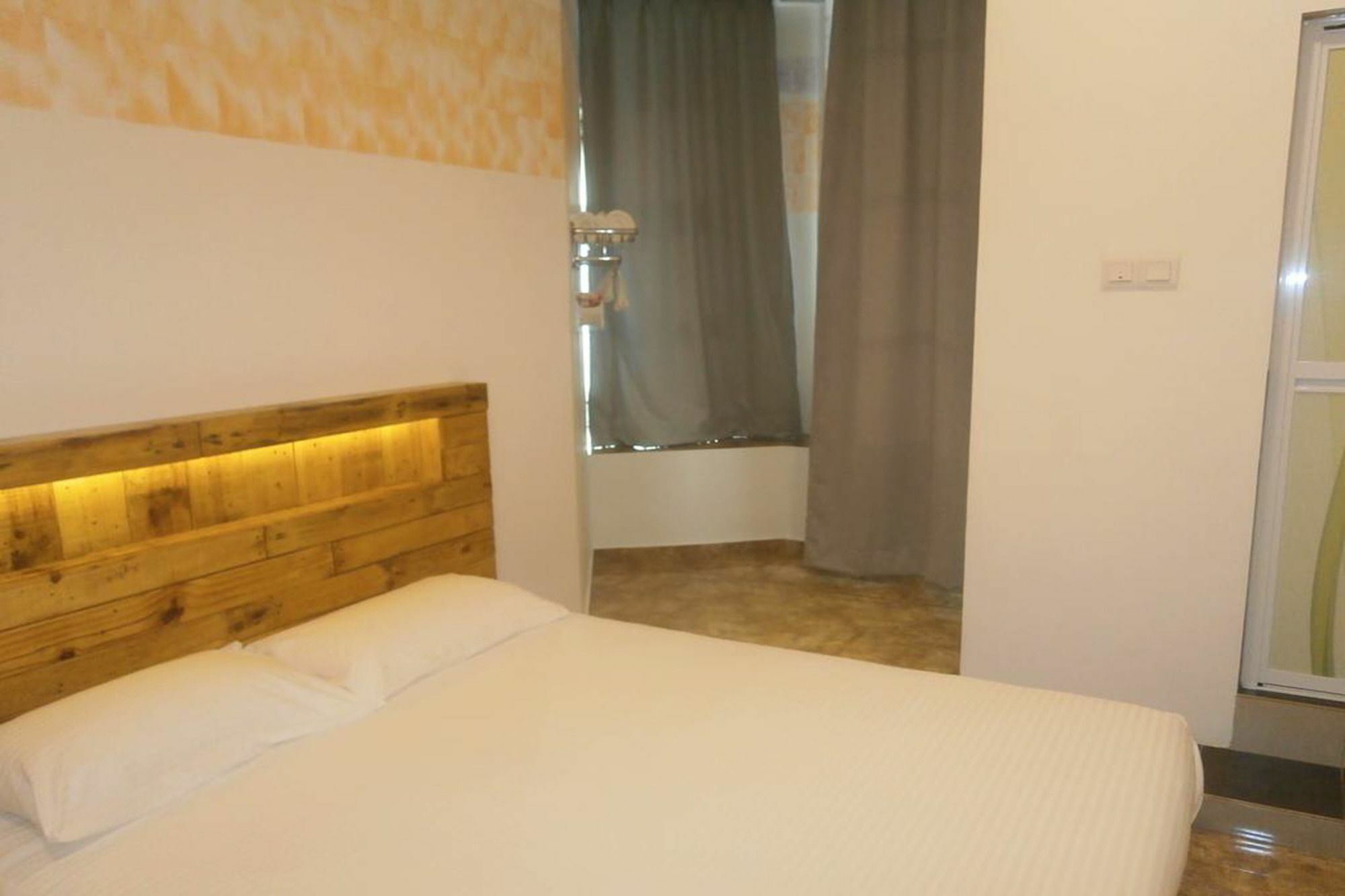 F.M Guesthouse Kampong Darat Tanah Puteh Buitenkant foto